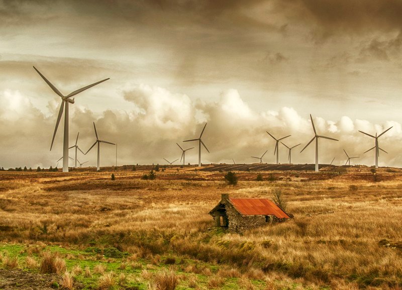 EU report urges renewables to cut energy costs and boost industry