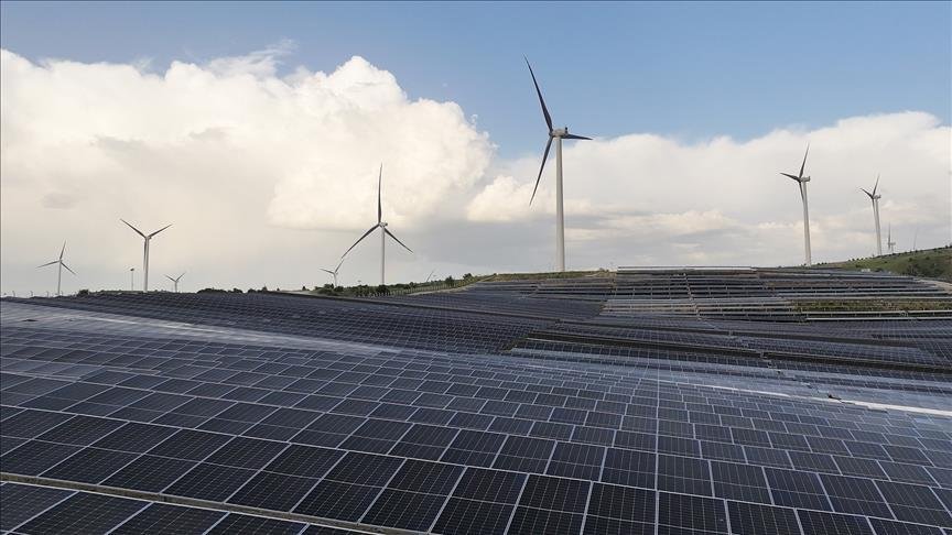 Global Energy Demand Surges, Outpacing Renewable Growth