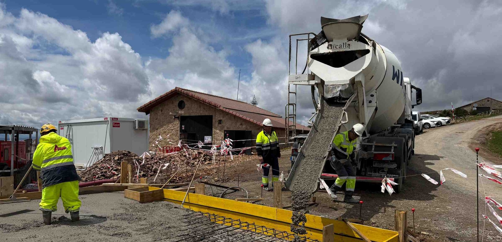 Spain repurposes wind turbine blades into sustainable concrete